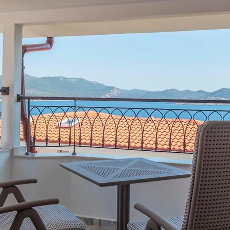 Payam Hotel