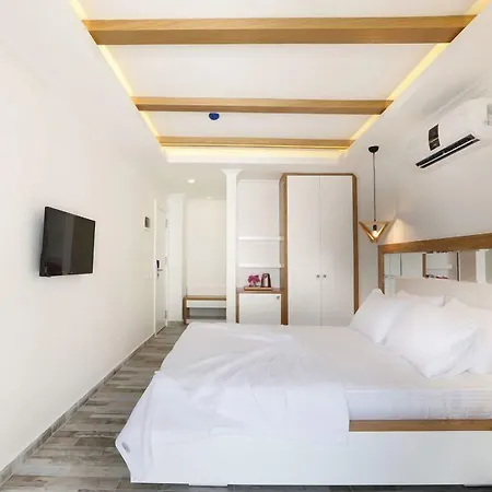 Payam Hotel 4*