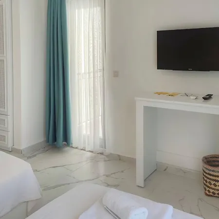 Payam Hotel 4*