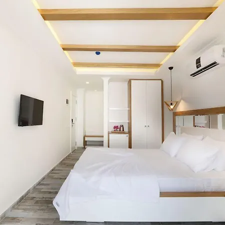 Payam Hotel